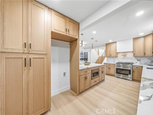 10321 Kamuela Drive, Huntington Beach, CA