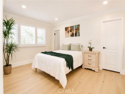9341 Power , Huntington Beach, CA