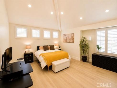 9341 Power , Huntington Beach, CA