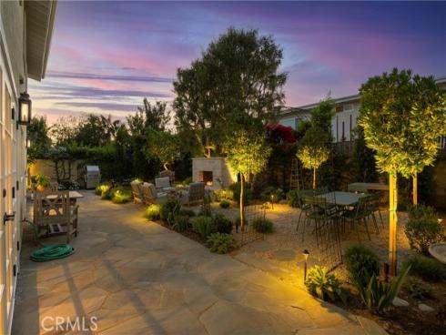 9601  Dumbreck   Drive, Huntington Beach, CA