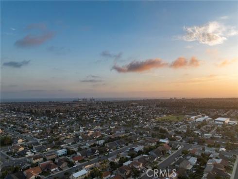 9601  Dumbreck   Drive, Huntington Beach, CA