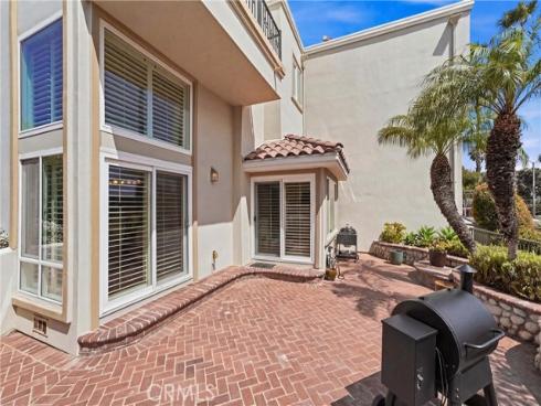 6051 Broadstone Circle , Huntington Beach, CA