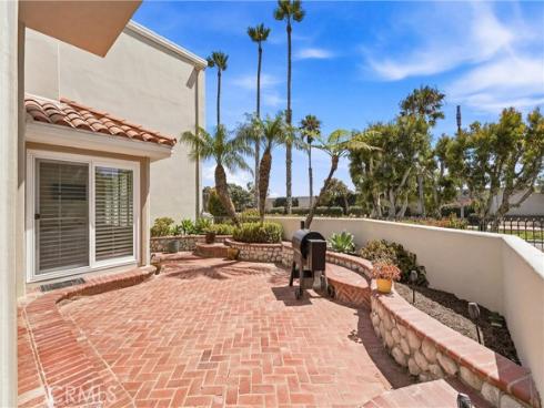 6051 Broadstone Circle , Huntington Beach, CA