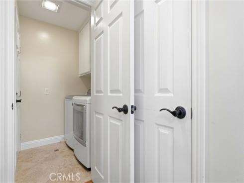 6051 Broadstone Circle , Huntington Beach, CA