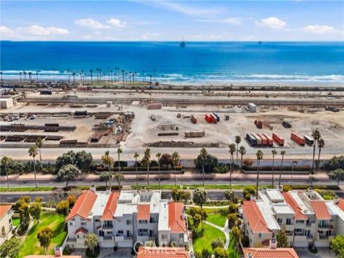 6051 Broadstone Circle , Huntington Beach, CA
