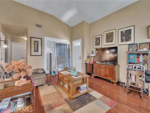 7402 Yellowtail 201 Drive, Huntington Beach, CA