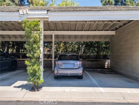 7402 Yellowtail 201 Drive, Huntington Beach, CA
