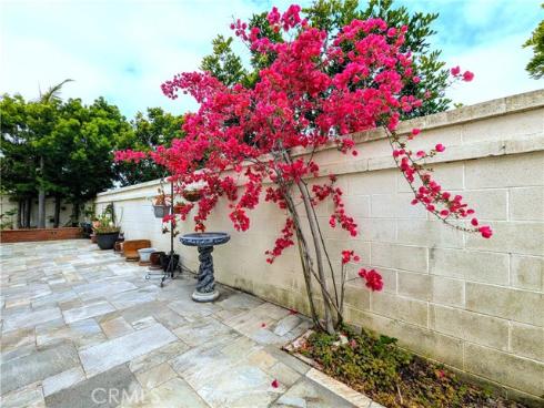 8204 Constantine Drive, Huntington Beach, CA