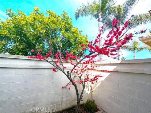 8204 Constantine Drive, Huntington Beach, CA