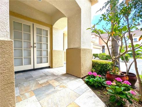 8204 Constantine Drive, Huntington Beach, CA