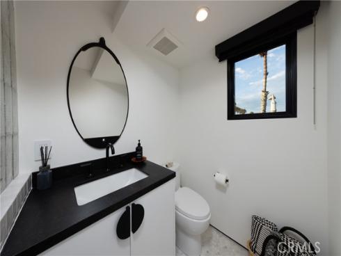122 22nd Street, Huntington Beach, CA