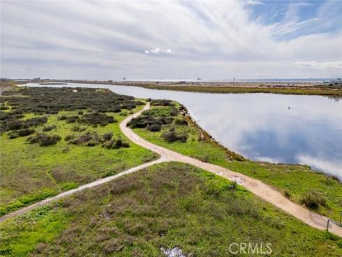 17361 Alta Vista , Huntington Beach, CA