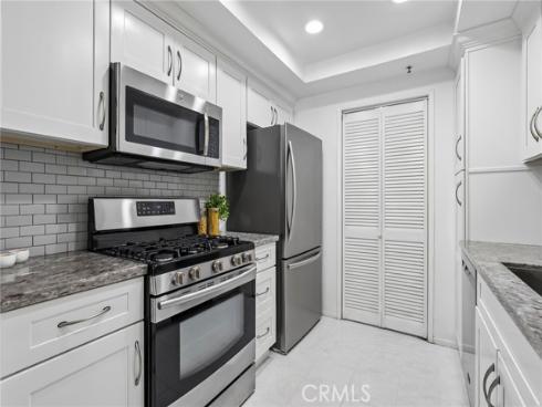 17722 Sergio Circle 102 , Huntington Beach, CA