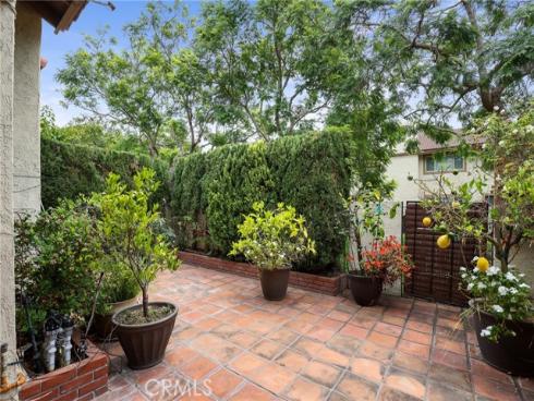 8402 Sunbeam Cir , Huntington Beach, CA