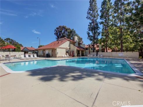 8402 Sunbeam Cir , Huntington Beach, CA