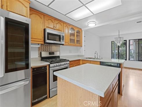 8402 Sunbeam Cir , Huntington Beach, CA