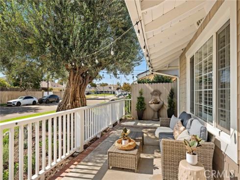 21612 Polynesian Lane, Huntington Beach, CA
