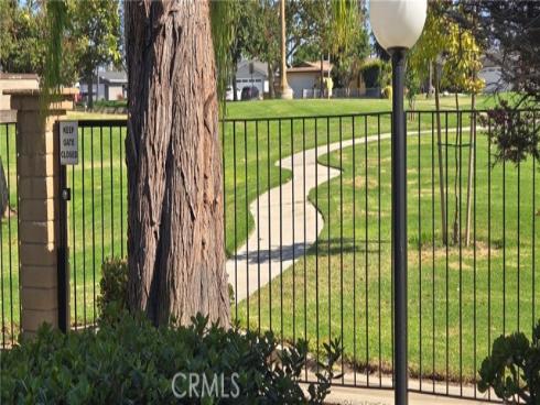 18292 Parkview 104 Lane, Huntington Beach, CA