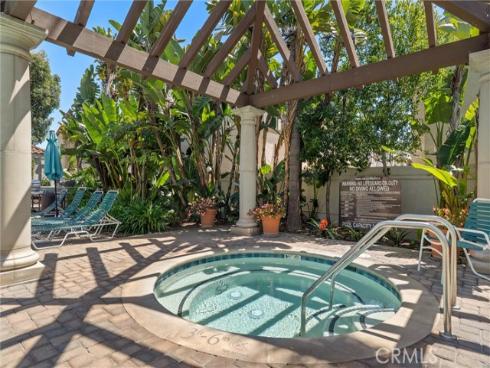 4802 Tiara 204 , Huntington Beach, CA