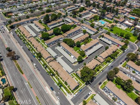 9579 Adams , Huntington Beach, CA