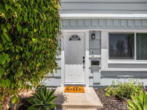 9579 Adams , Huntington Beach, CA