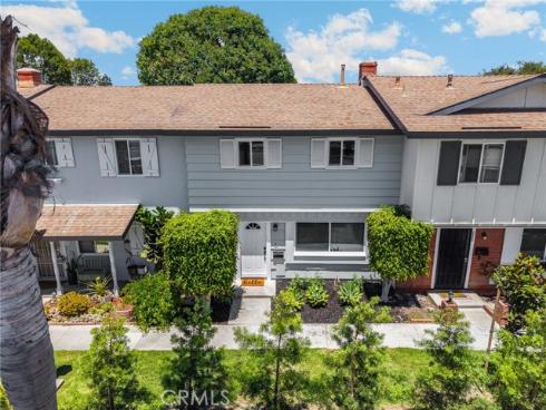 9579 Adams , Huntington Beach, CA