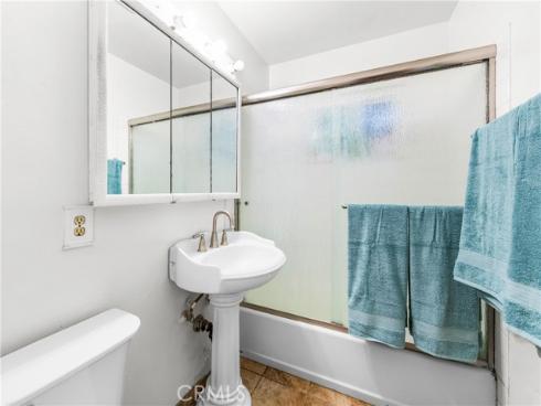 5652 Harold Pl , Huntington Beach, CA