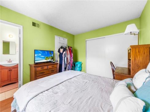 5652 Harold Pl , Huntington Beach, CA