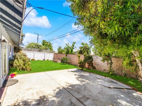 5652 Harold Pl , Huntington Beach, CA