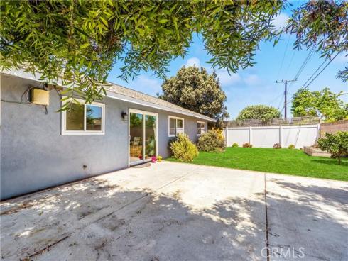 5652 Harold Pl , Huntington Beach, CA