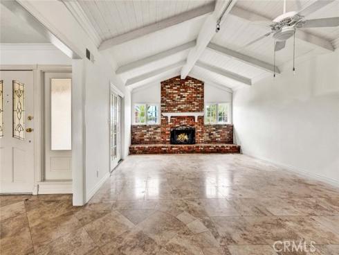18922  Gregory   Lane, Huntington Beach, CA