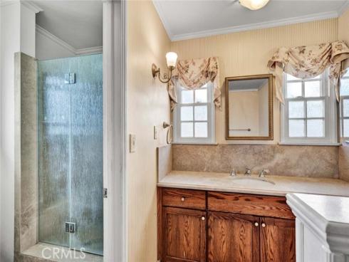 18922  Gregory   Lane, Huntington Beach, CA