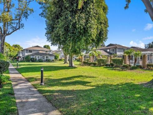 16394 Del Oro Cir 135 , Huntington Beach, CA