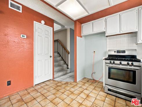 417 8th Street, Huntington Beach, CA