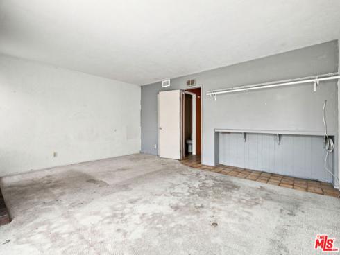417 8th Street, Huntington Beach, CA