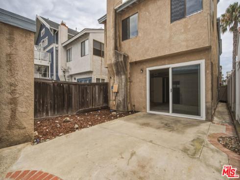 417 8th Street, Huntington Beach, CA