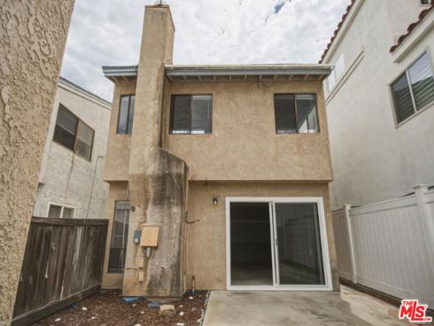 417 8th Street, Huntington Beach, CA