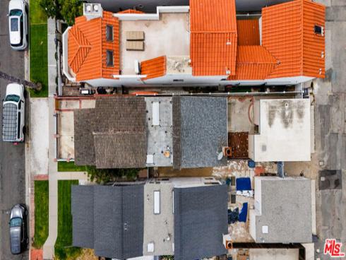 417 8th Street, Huntington Beach, CA