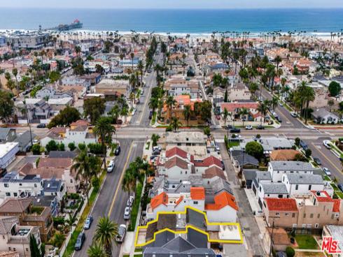417 8th Street, Huntington Beach, CA