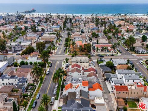 417 8th Street, Huntington Beach, CA