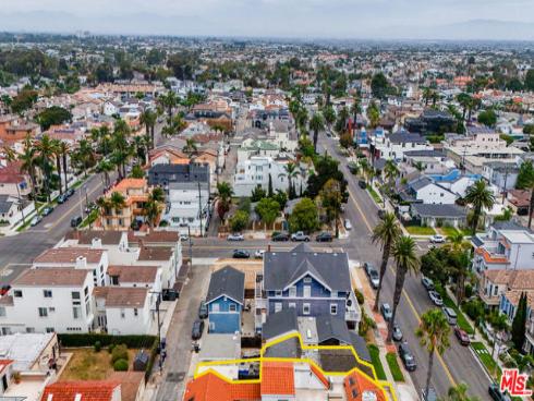417 8th Street, Huntington Beach, CA