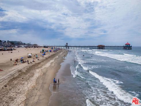 417 8th Street, Huntington Beach, CA
