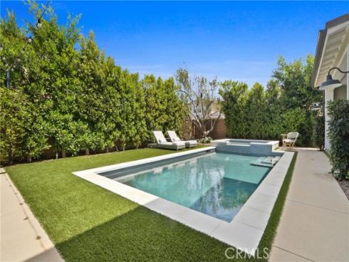 17382  Burrows  , Huntington Beach, CA