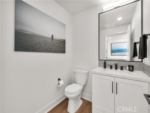 414 Main 200 Street, Huntington Beach, CA