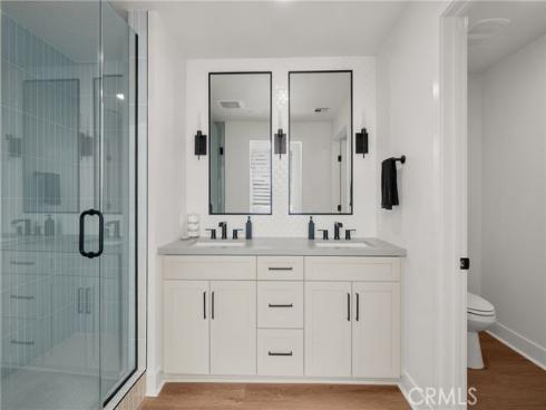 414 Main 200 Street, Huntington Beach, CA