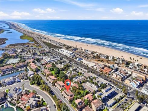 16971 Bluewater 70 Lane, Huntington Beach, CA