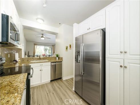 20301 Bluffside 211 Circle, Huntington Beach, CA