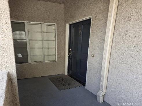 4591 Warner 203 Avenue, Huntington Beach, CA