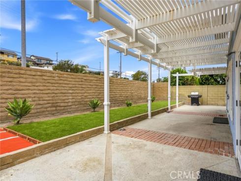 19151 Yacht Lane, Huntington Beach, CA