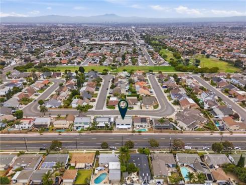 19151 Yacht Lane, Huntington Beach, CA